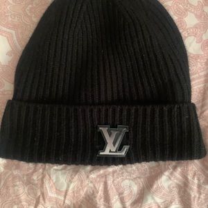 Louis Vuitton skully